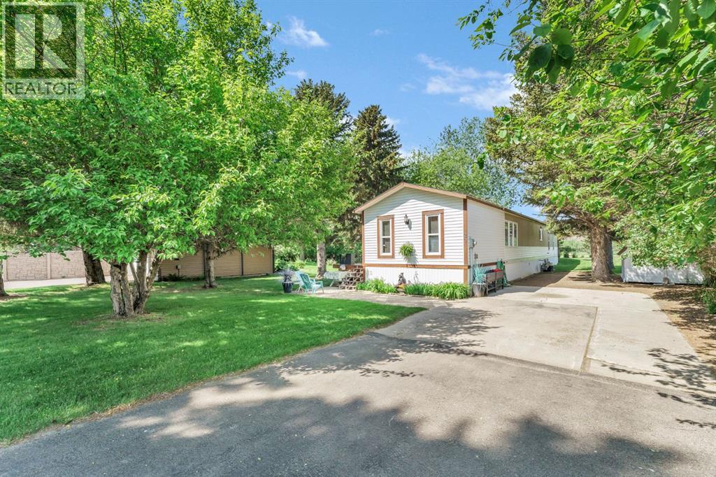 20 Josephine Avenue SW