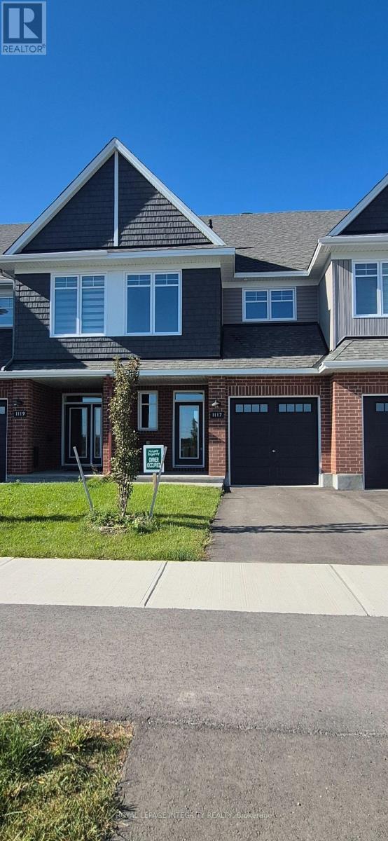 1117 Cope Drive, Ottawa, Ontario  K2S 3E9 - Photo 2 - X13830742