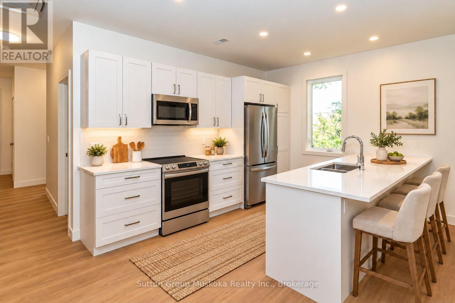33 Shaw Crescent, Huntsville, Ontario  P1H 1T7 - Photo 6 - X13828932