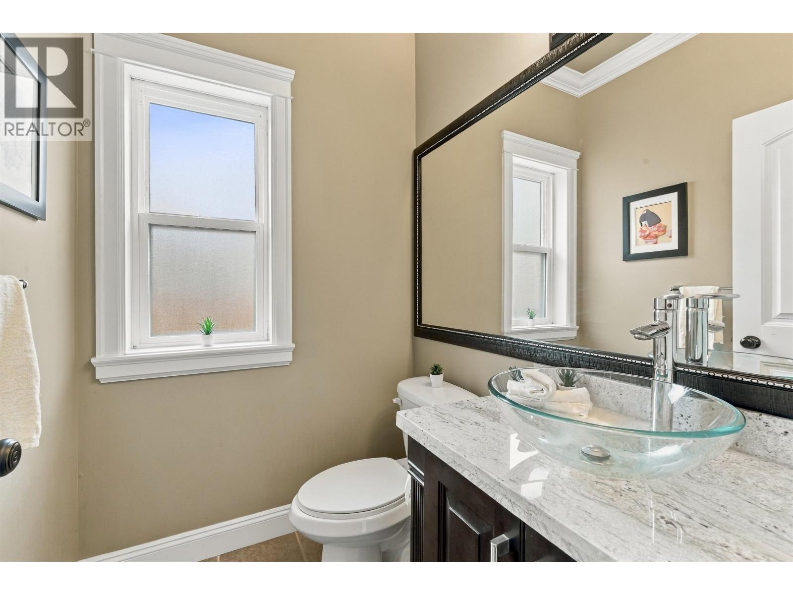 702 Grover Avenue, Coquitlam, British Columbia  V3J 3C6 - Photo 11 - R3169720