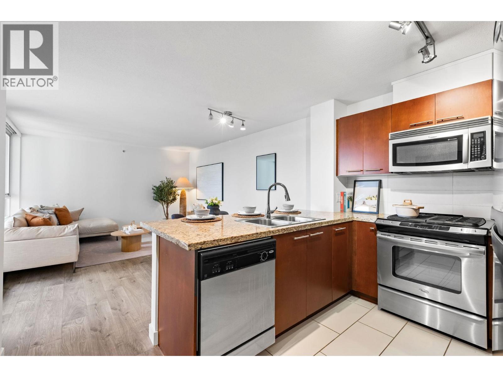 916 9171 Ferndale Road, Richmond, British Columbia  V6Y 0A5 - Photo 16 - R3169739