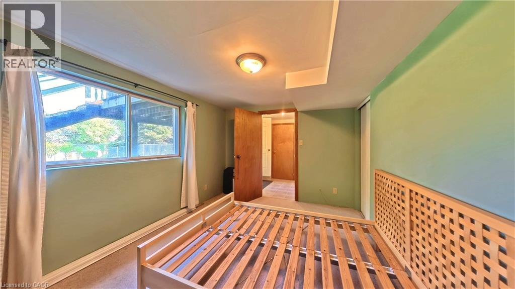 56 Scenic Wood Crescent, Kitchener, Ontario  N2A 3N6 - Photo 38 - 40865235