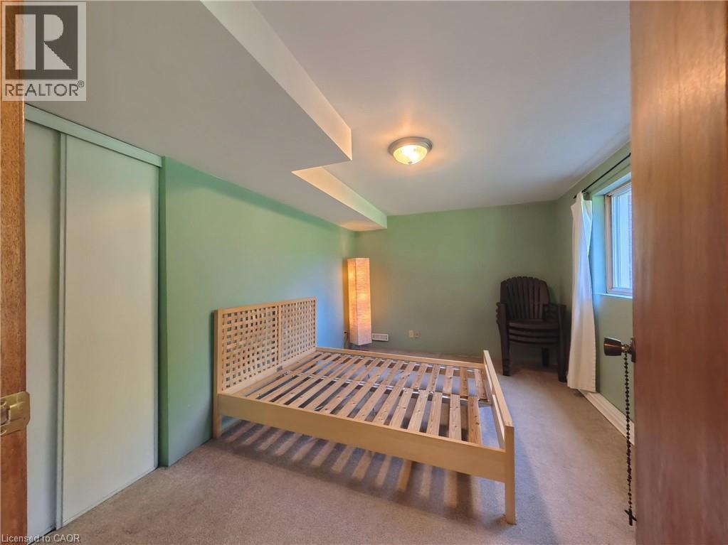 56 Scenic Wood Crescent, Kitchener, Ontario  N2A 3N6 - Photo 37 - 40865235