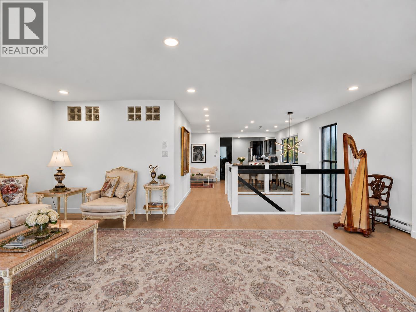 1 2206 Folkestone Way, West Vancouver, British Columbia V7S 2X7 - Photo 4 - R3169703