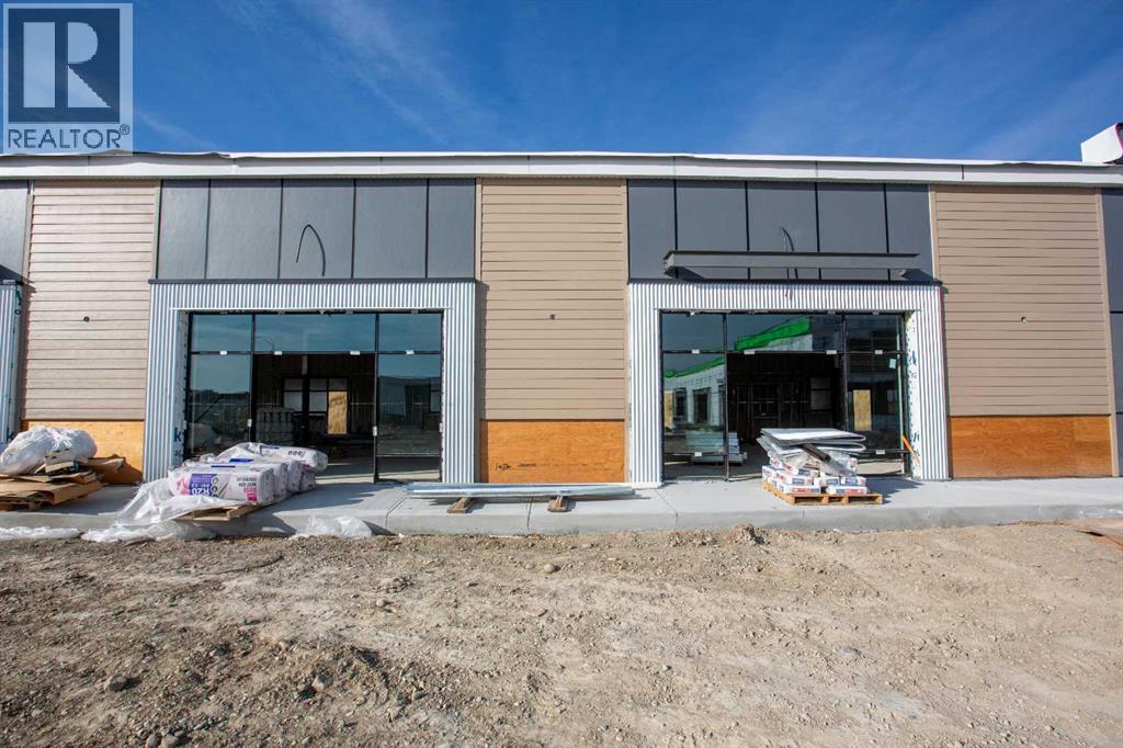 302, 3104 Main Street, Airdrie, Alberta