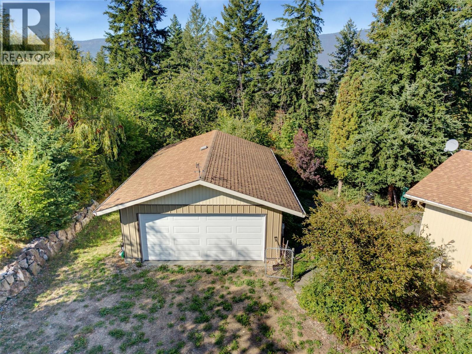 370 10 Avenue SE, Salmon Arm, British Columbia  V1E 2C3 - Photo 45 - 10401960