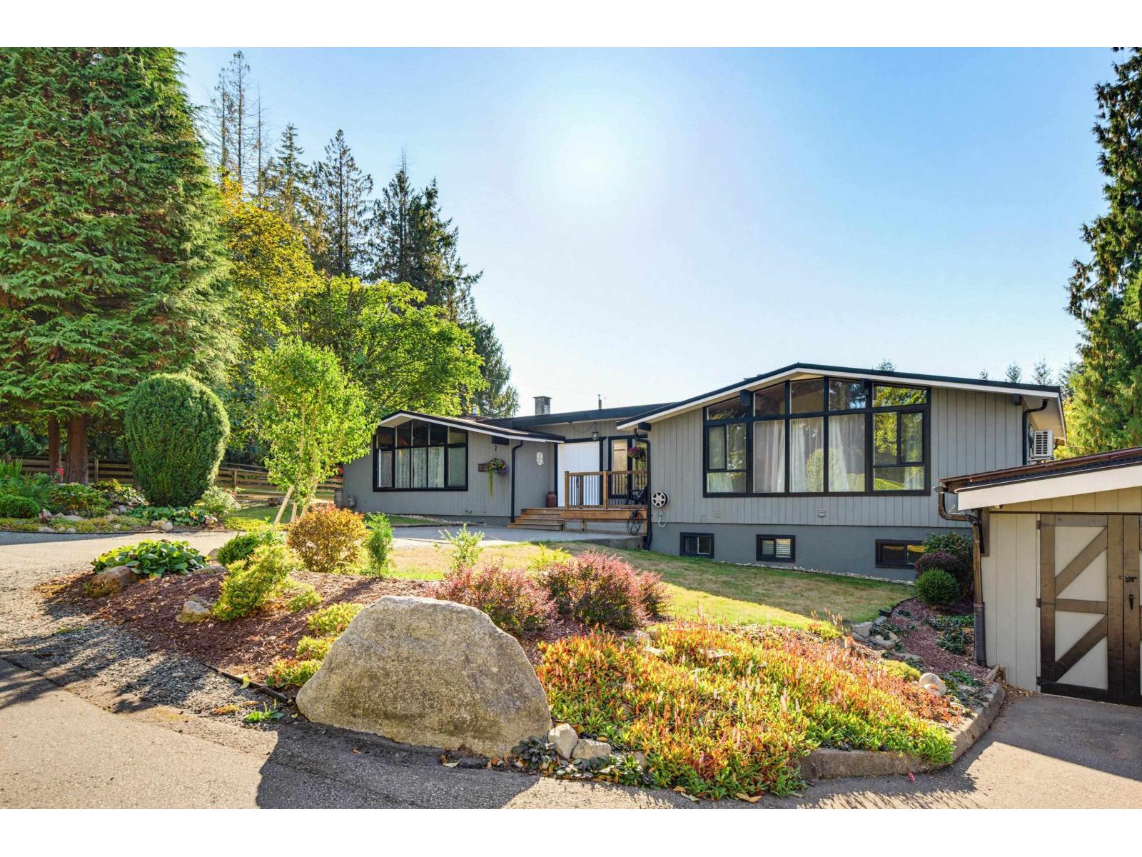 24071 63 Avenue, Langley, British Columbia  V2Y 2G3 - Photo 2 - R3169188