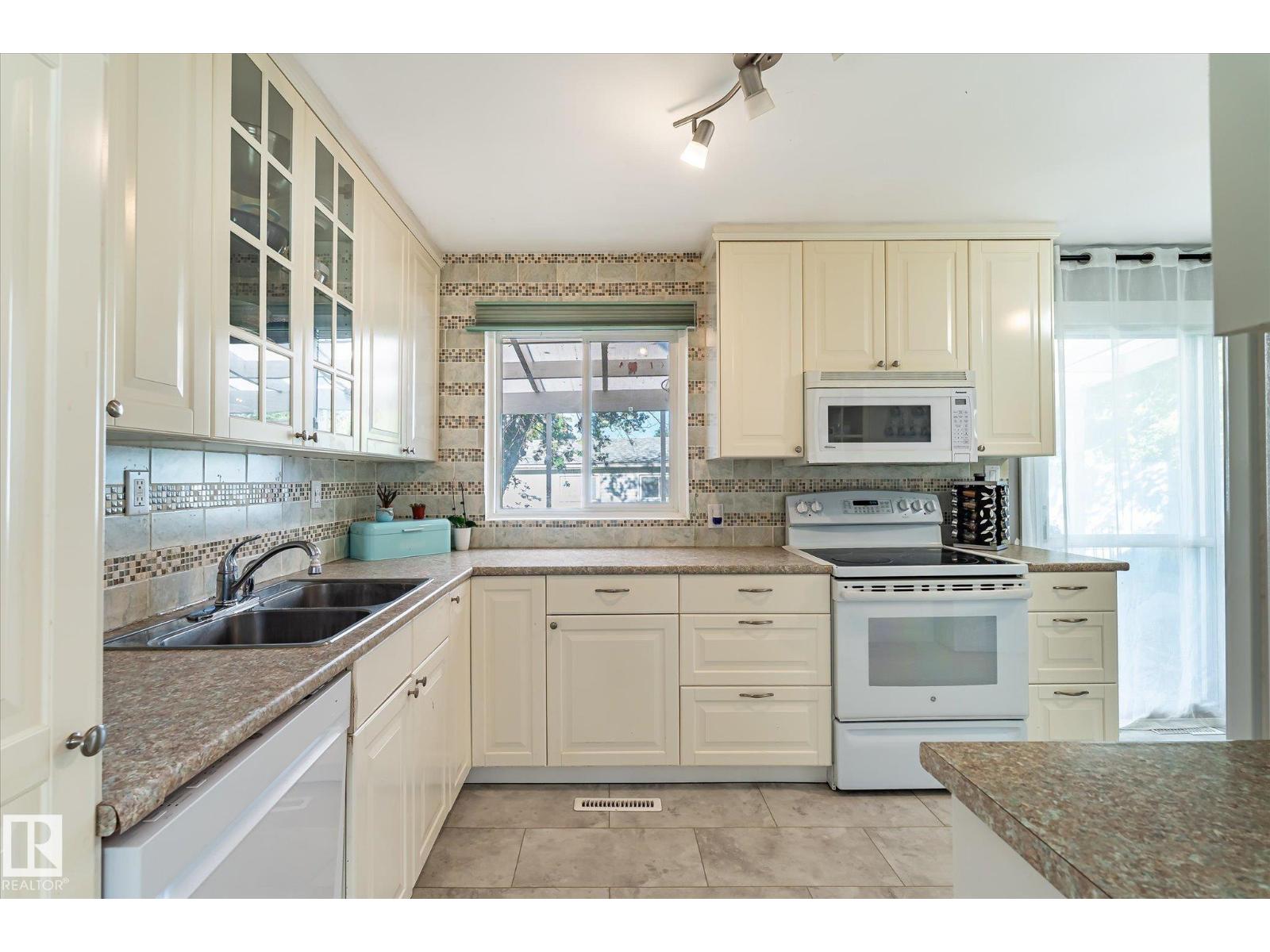 12820 132 St Nw, Edmonton, Alberta  T5L 1R1 - Photo 11 - E4507788