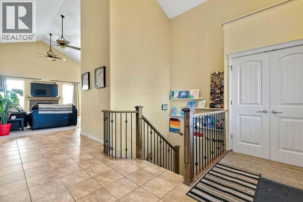 17 Dain Place NW, Langdon, Alberta  T0J 1X1 - Photo 4 - A2347211