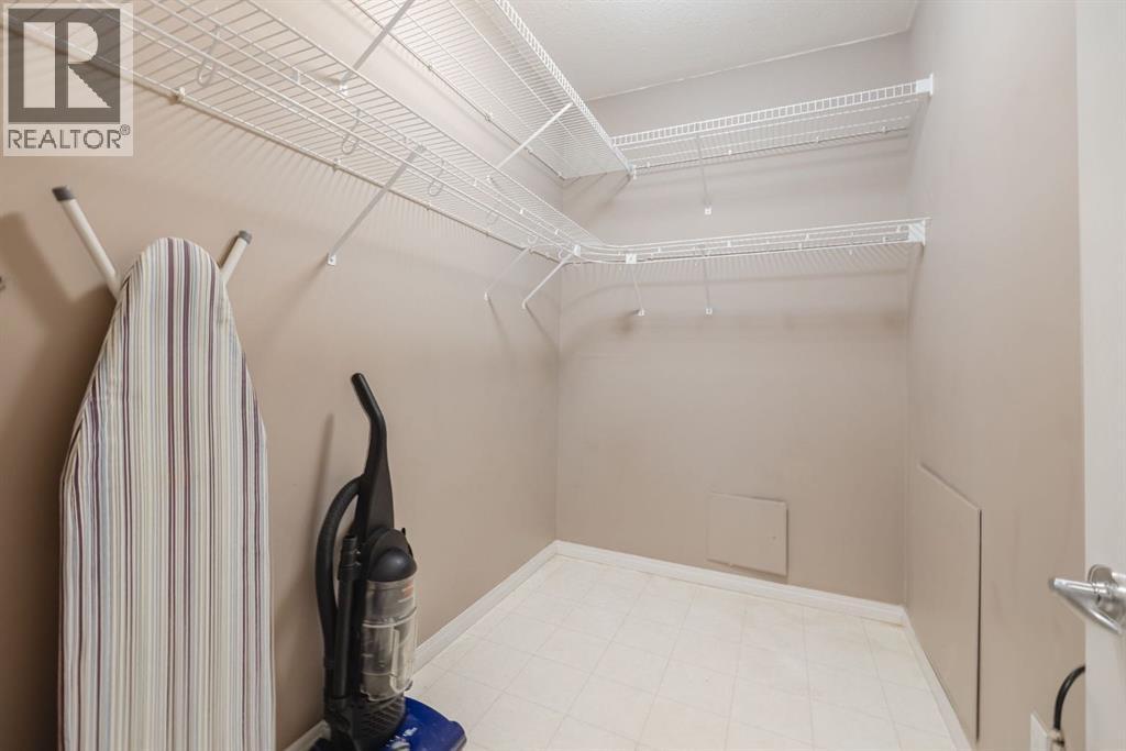 1306, 1306 Lake Fraser Court Se, Calgary, Alberta t2j 7g4 - Photo 15 - A2347928