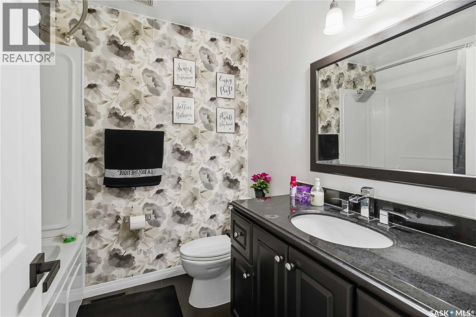 526 Tobin Crescent, Saskatoon, Saskatchewan  S7K 4N8 - Photo 17 - SK049608