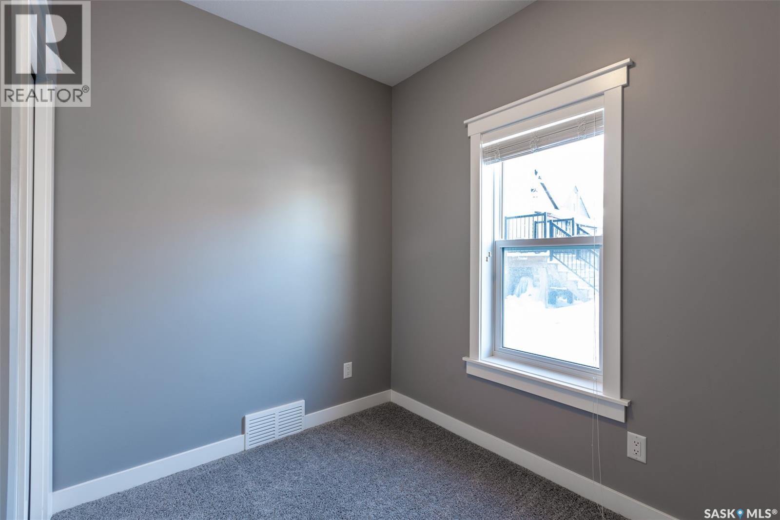 1555 Princess Street, Regina, Saskatchewan  S4T 3Z3 - Photo 21 - SK049599