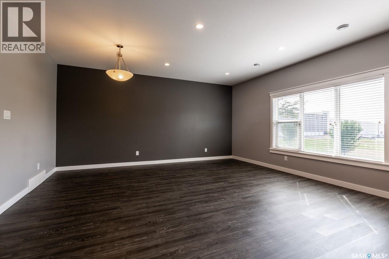 1555 Princess Street, Regina, Saskatchewan  S4T 3Z3 - Photo 26 - SK049599