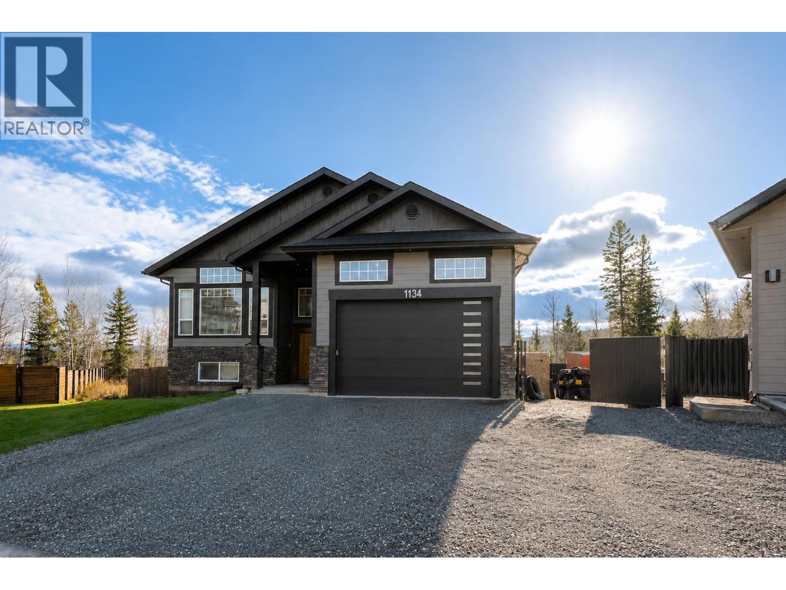 1134 MONARCH COURT, Prince George, British Columbia