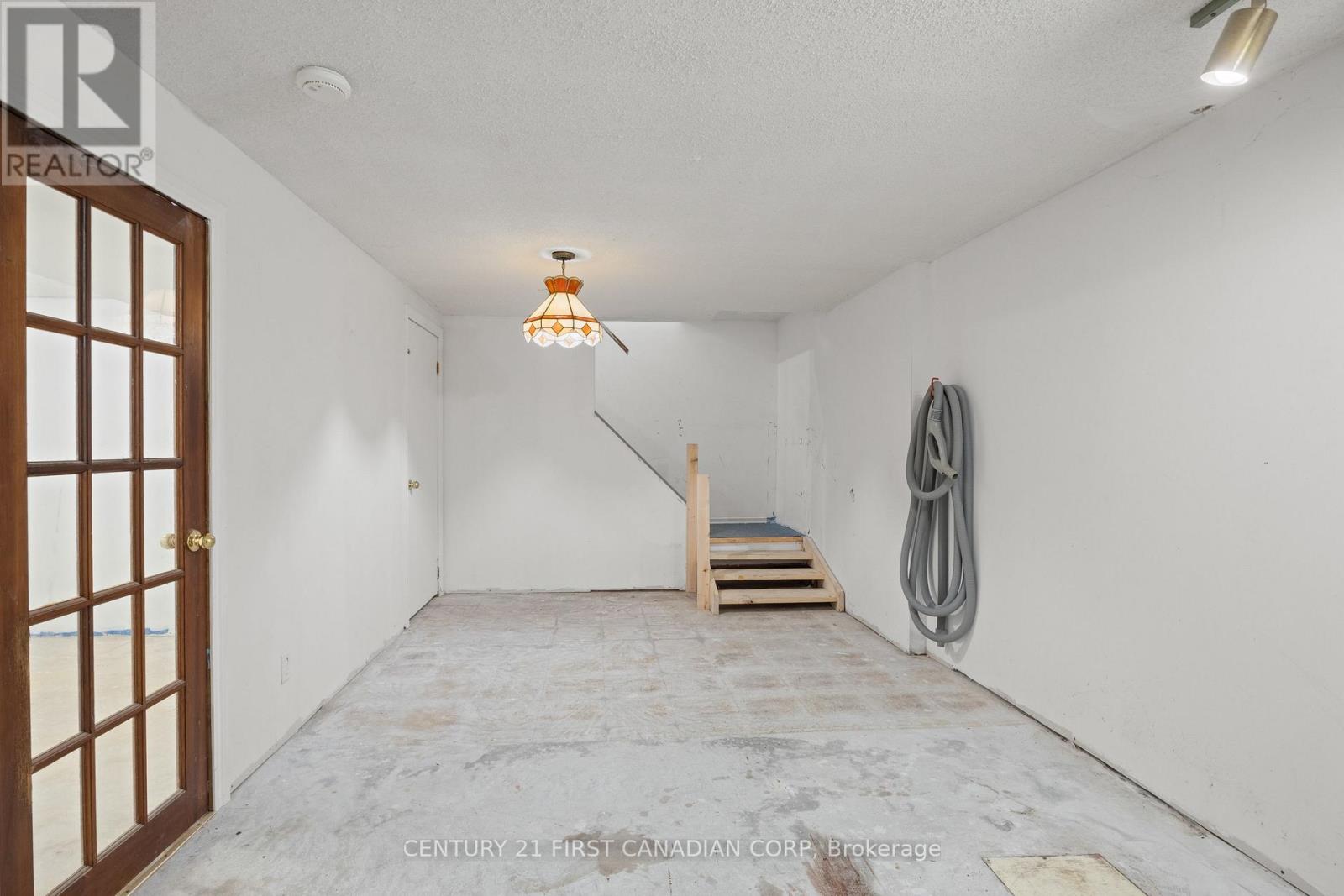 781 Verulam Street, London South, Ontario N6C 5C7 - Photo 34 - X13830830