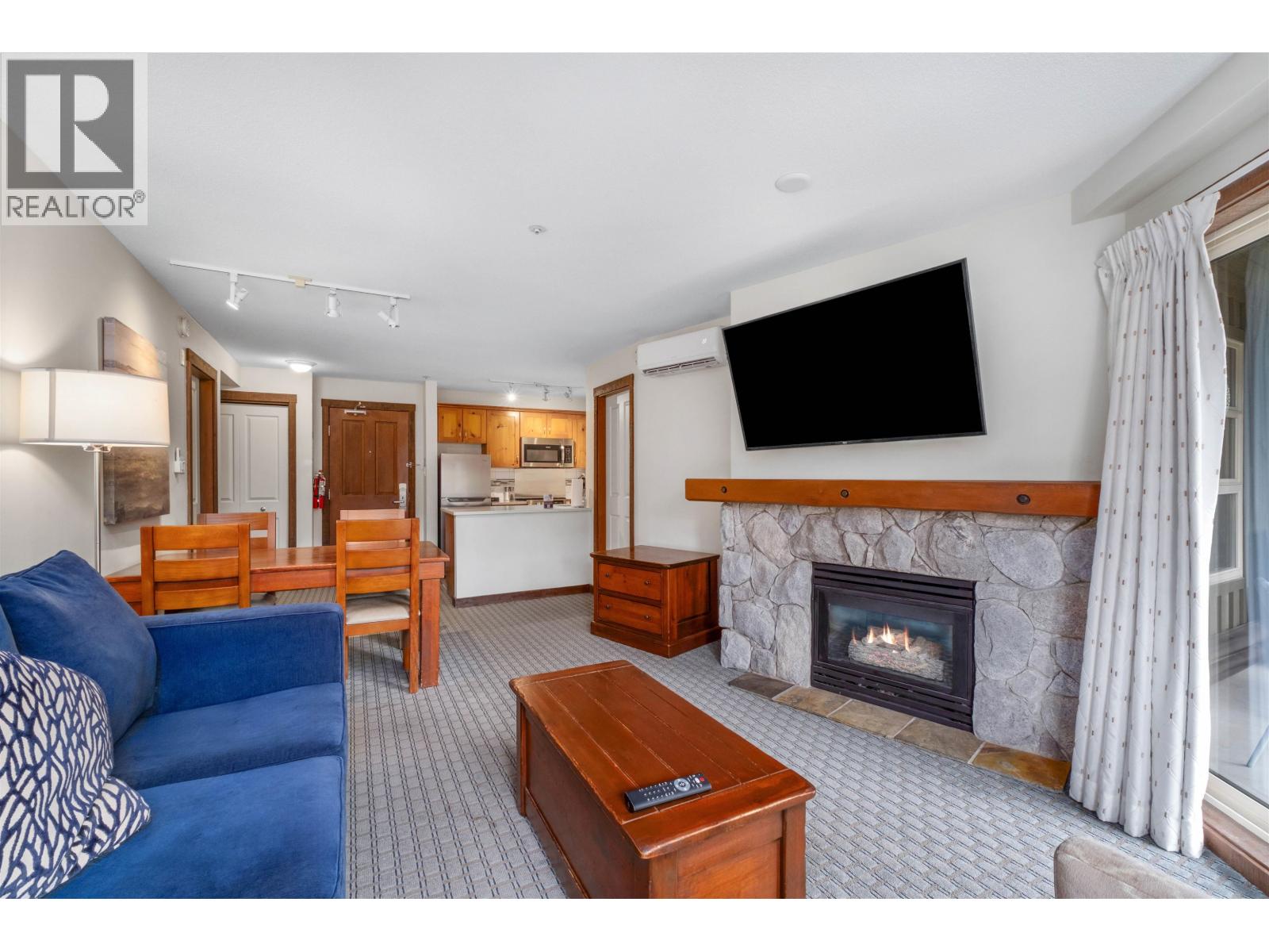 502 4899 Painted Cliff Road, Whistler, British Columbia  V8E 1E2 - Photo 3 - R3163806