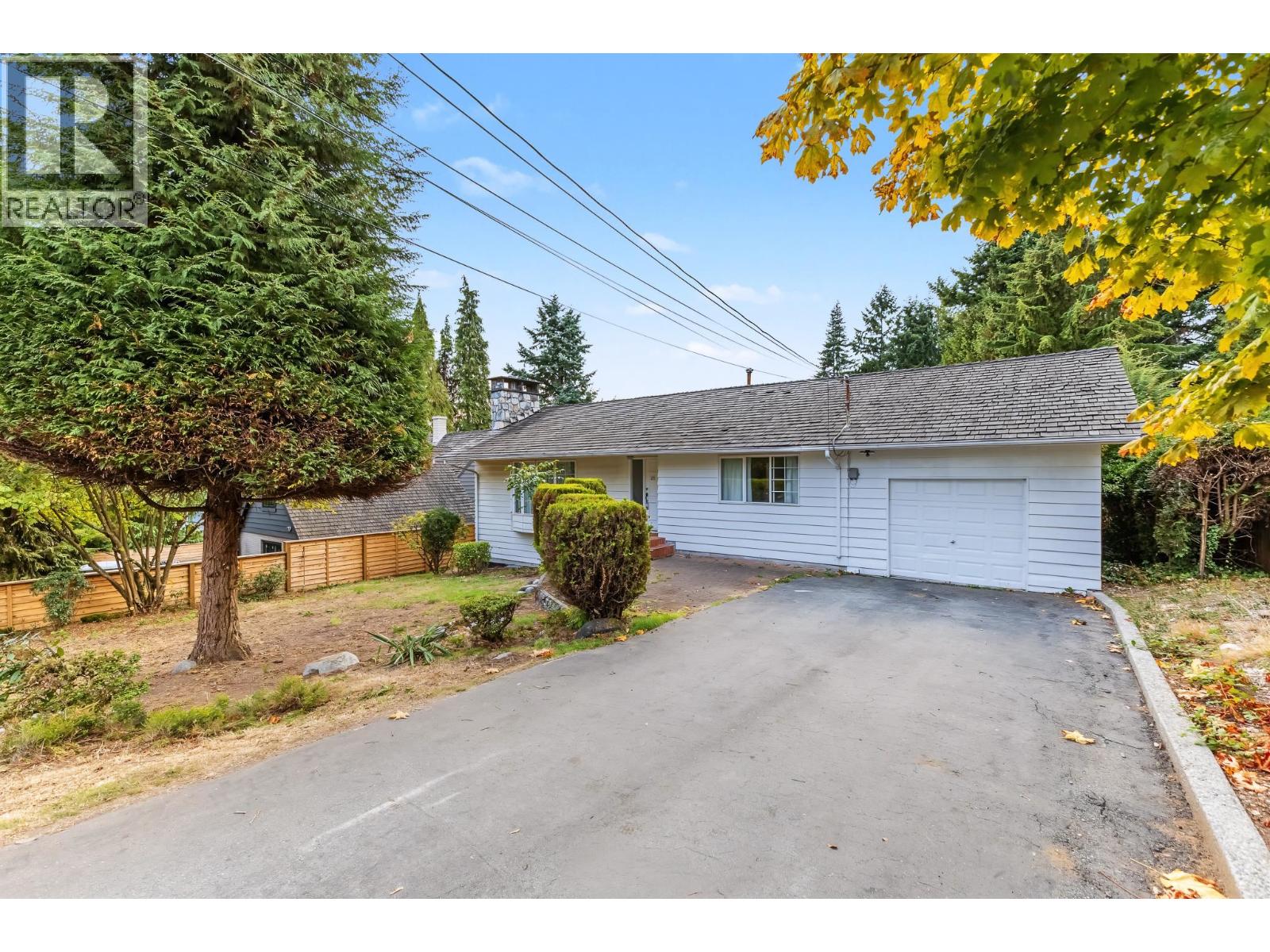 410 ASHLEY STREET, Coquitlam, British Columbia
