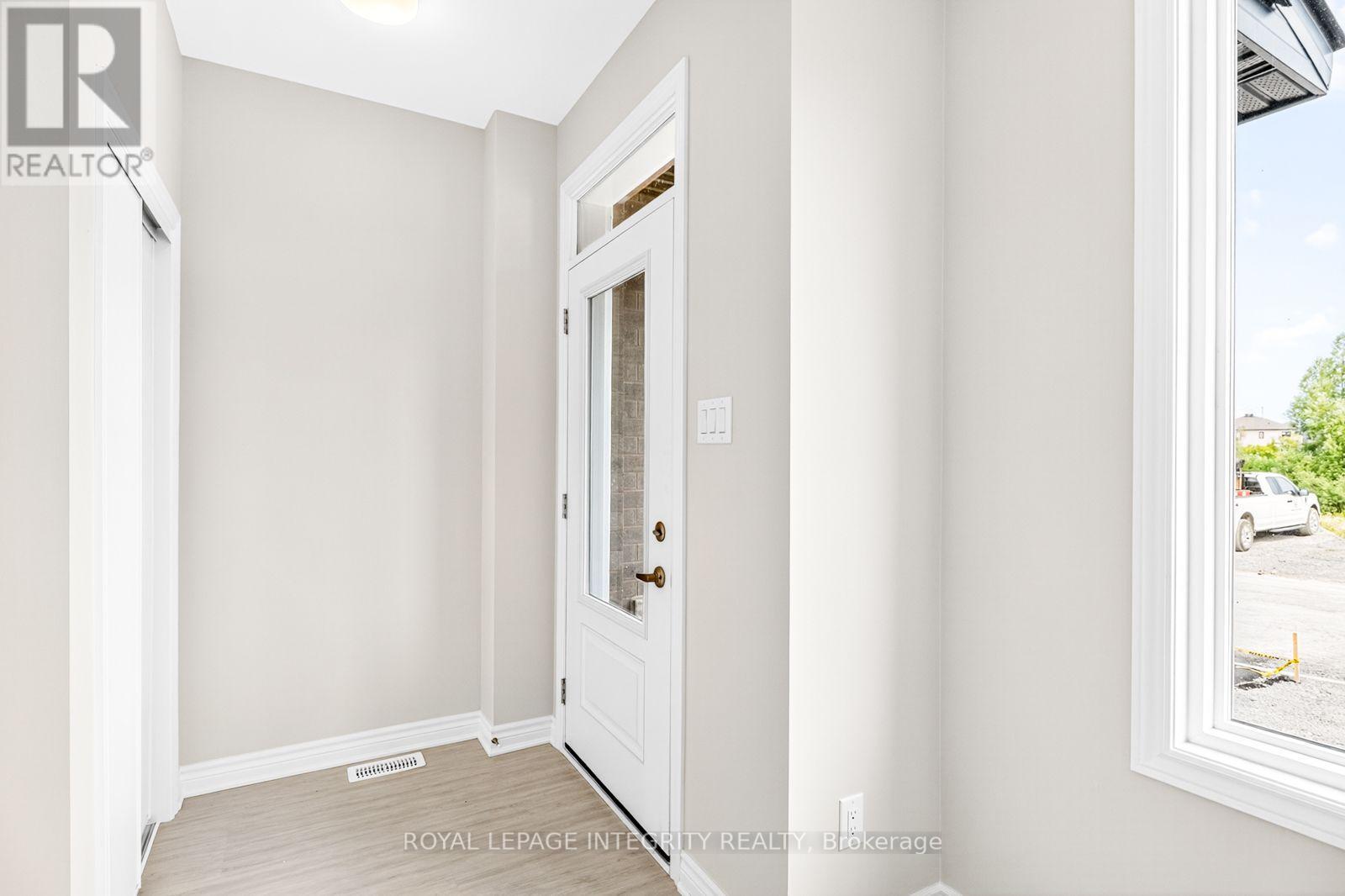 335 Les Emmerson Drive, Ottawa, Ontario  K2J 7L6 - Photo 4 - X13830928