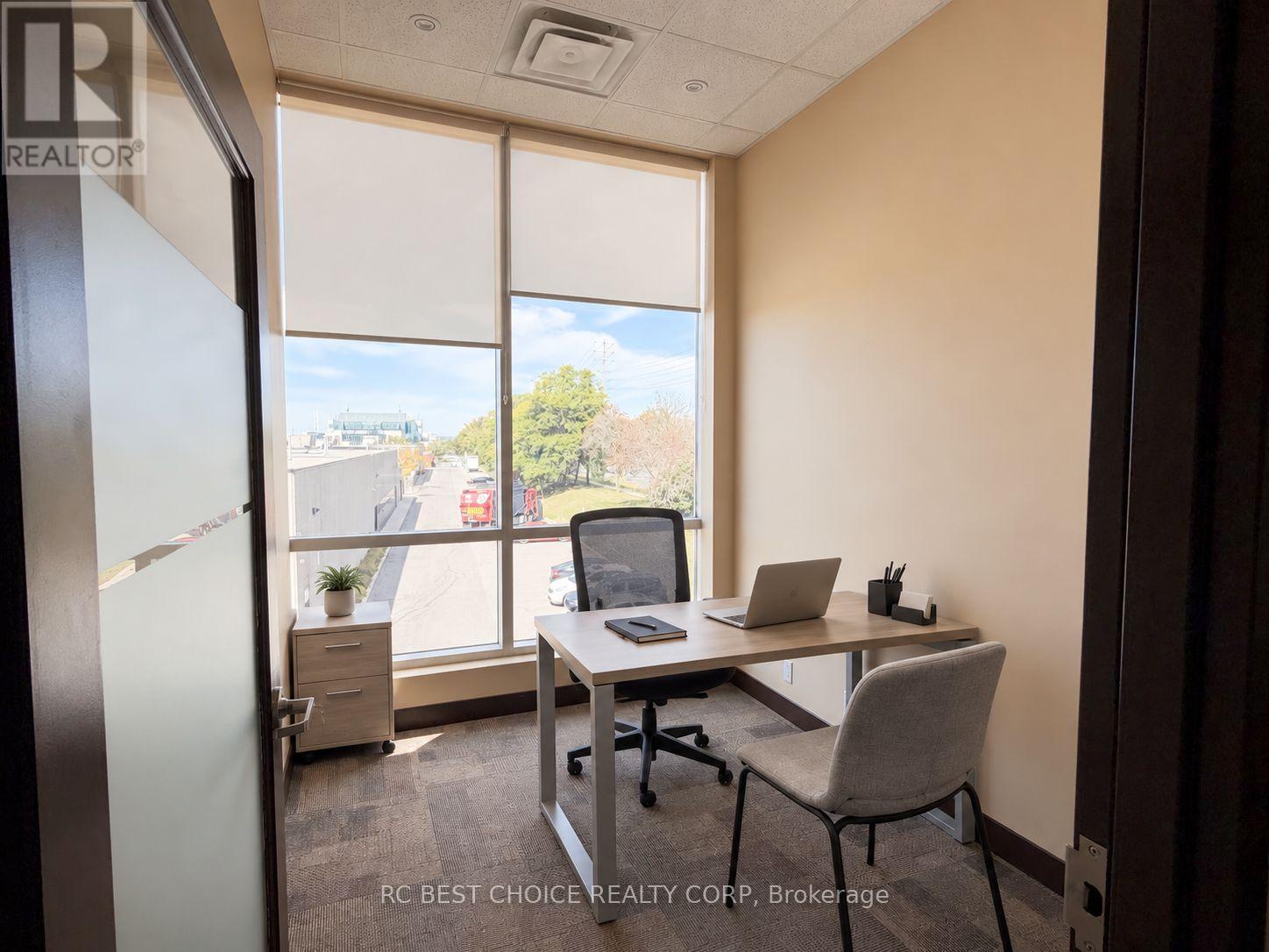 201 - 20 Gibson Drive, Markham, Ontario  L3R 0M7 - Photo 9 - N13830028