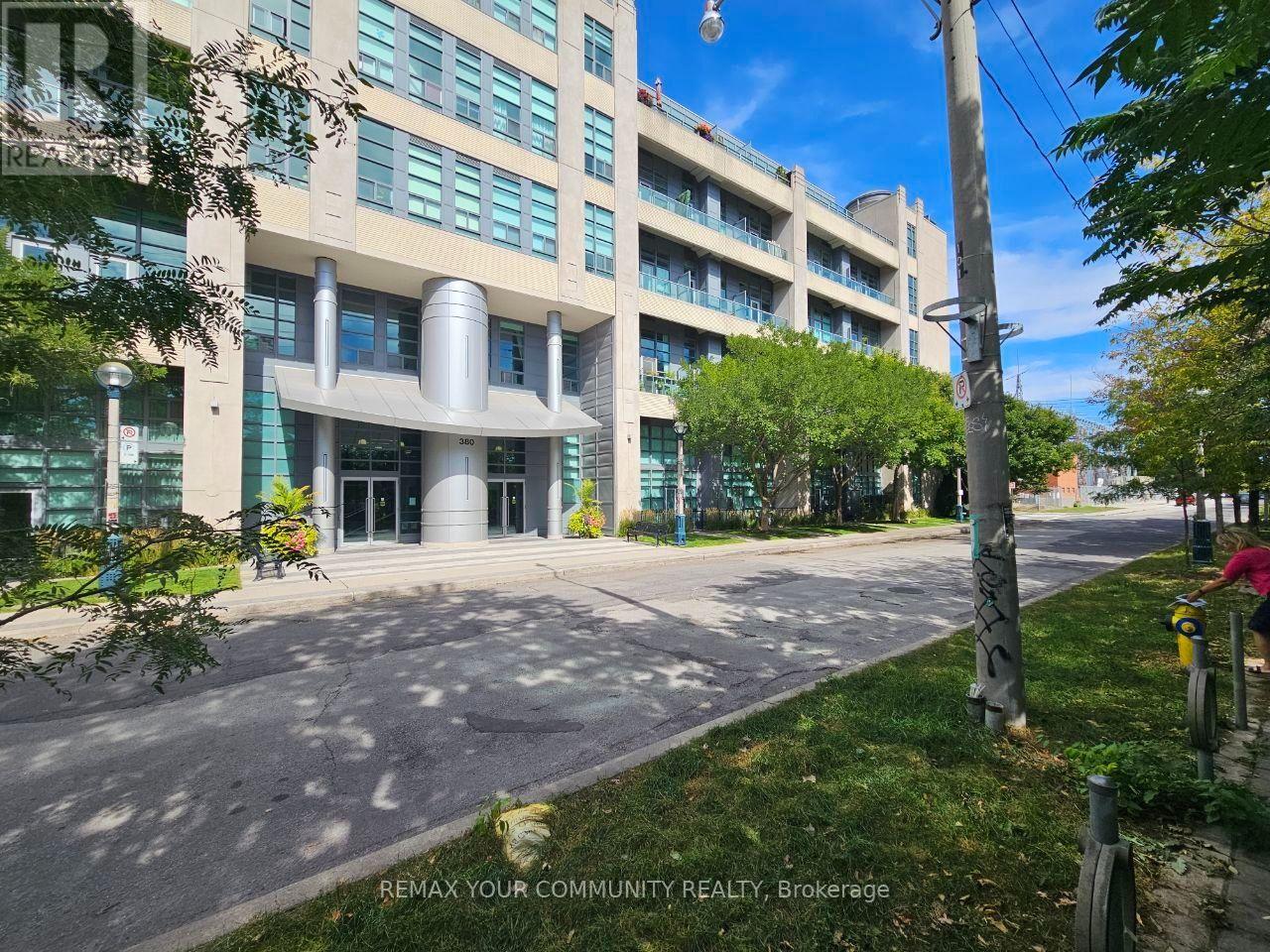 210 - 380 Macpherson Avenue, Toronto, Ontario  M4V 3E3 - Photo 2 - C13830902
