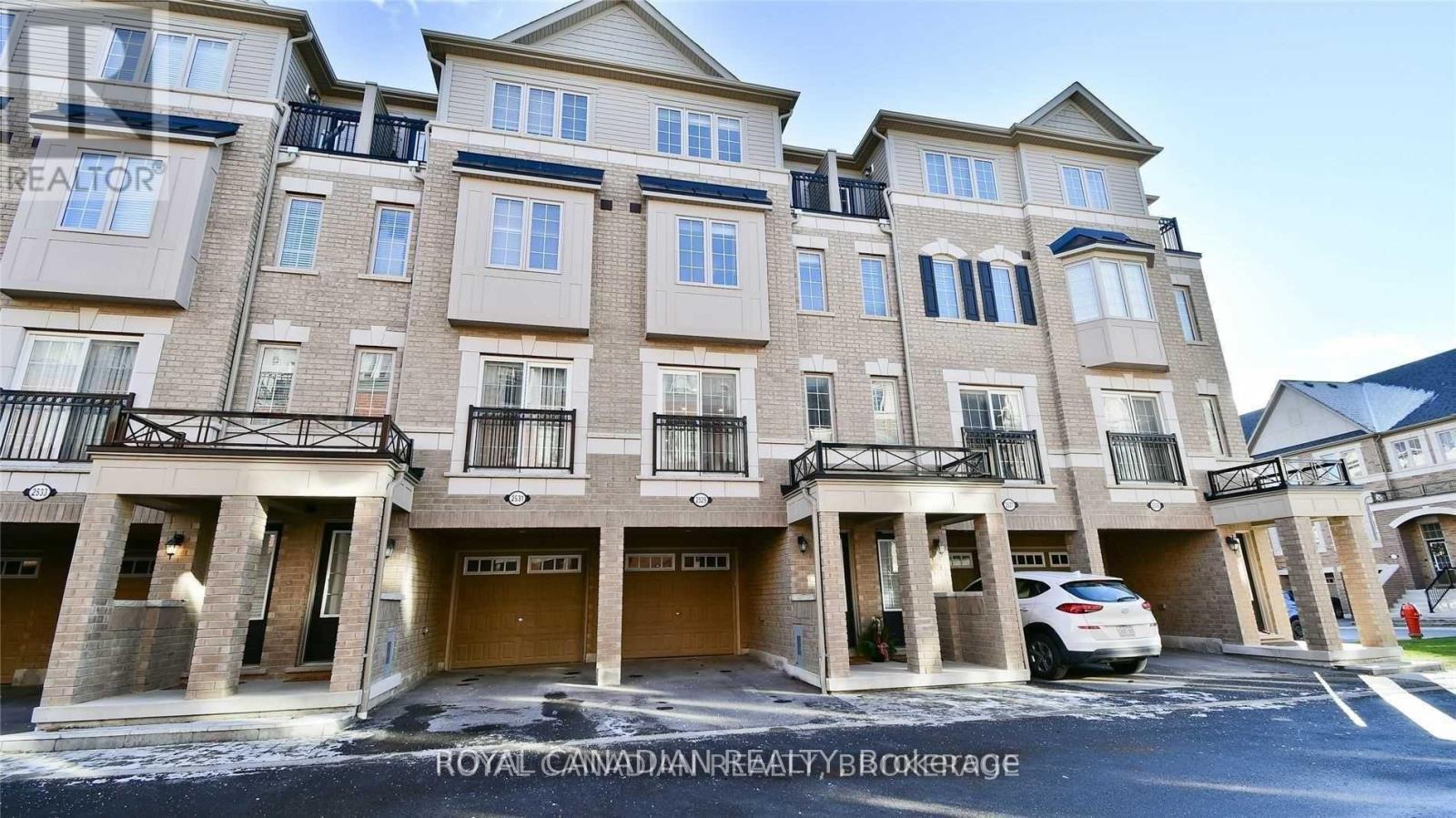 2529 Bromus Path, Oshawa, Ontario  L1L 0K7 - Photo 2 - E13830882