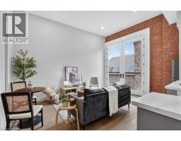56 YORK Boulevard Unit# 303, Hamilton, Ontario
