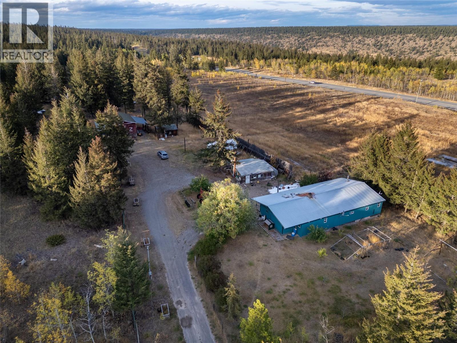 75 Big Bar Road, Clinton, British Columbia  V0K 1K0 - Photo 4 - 10401900