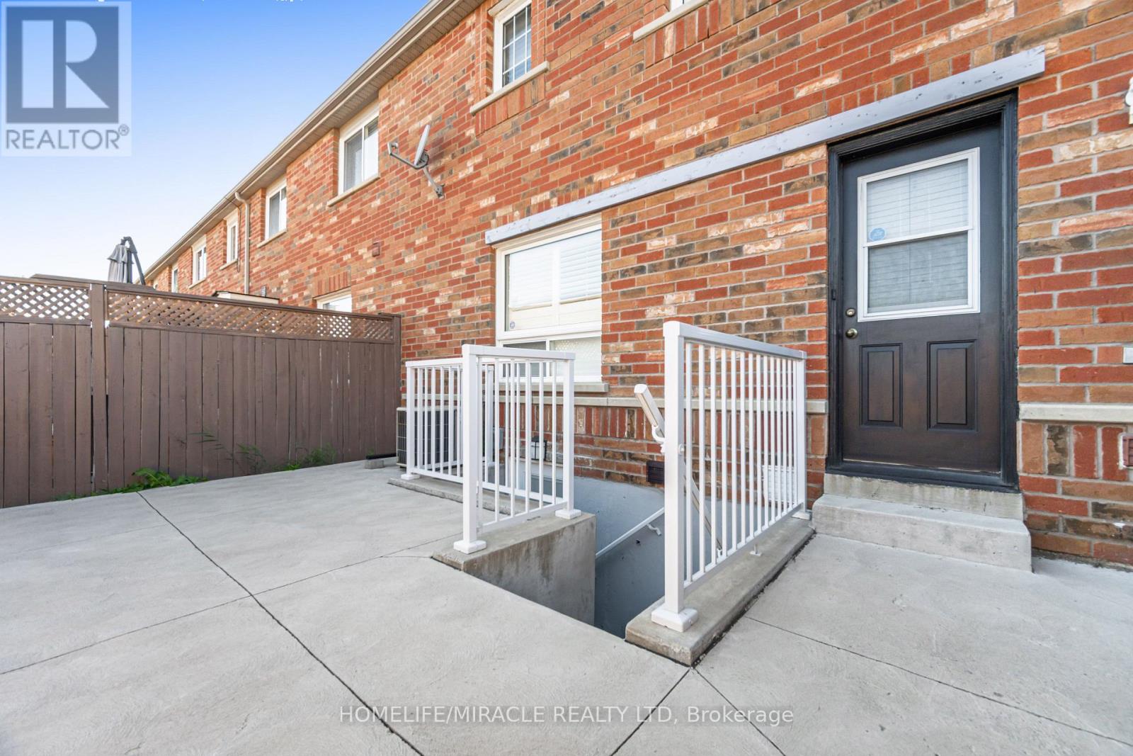 3008 BRITANNIA ROAD W, Mississauga, Ontario