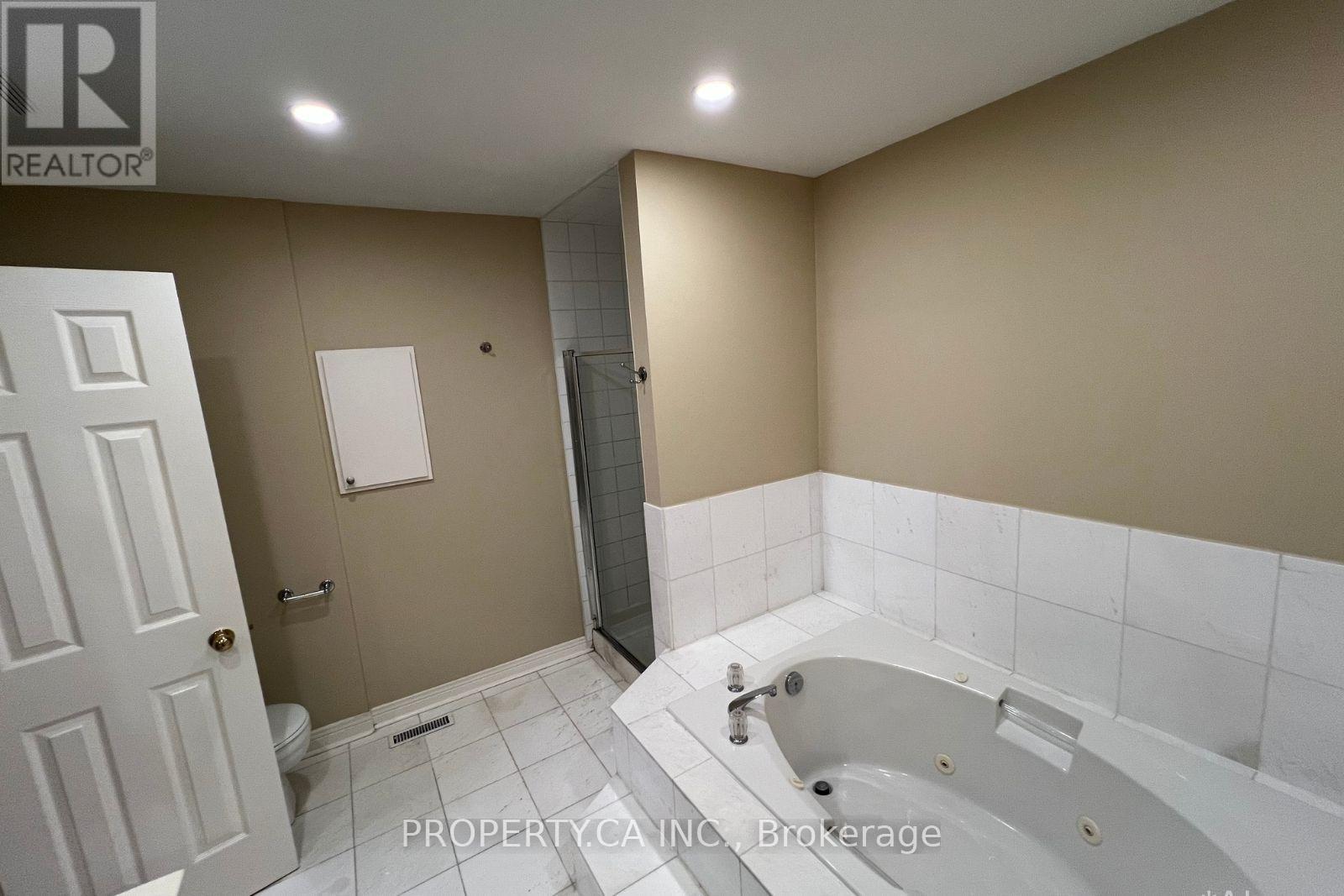 32 Brownstone Circle, Vaughan, Ontario L4J 7P4 - Photo 33 - N13769844