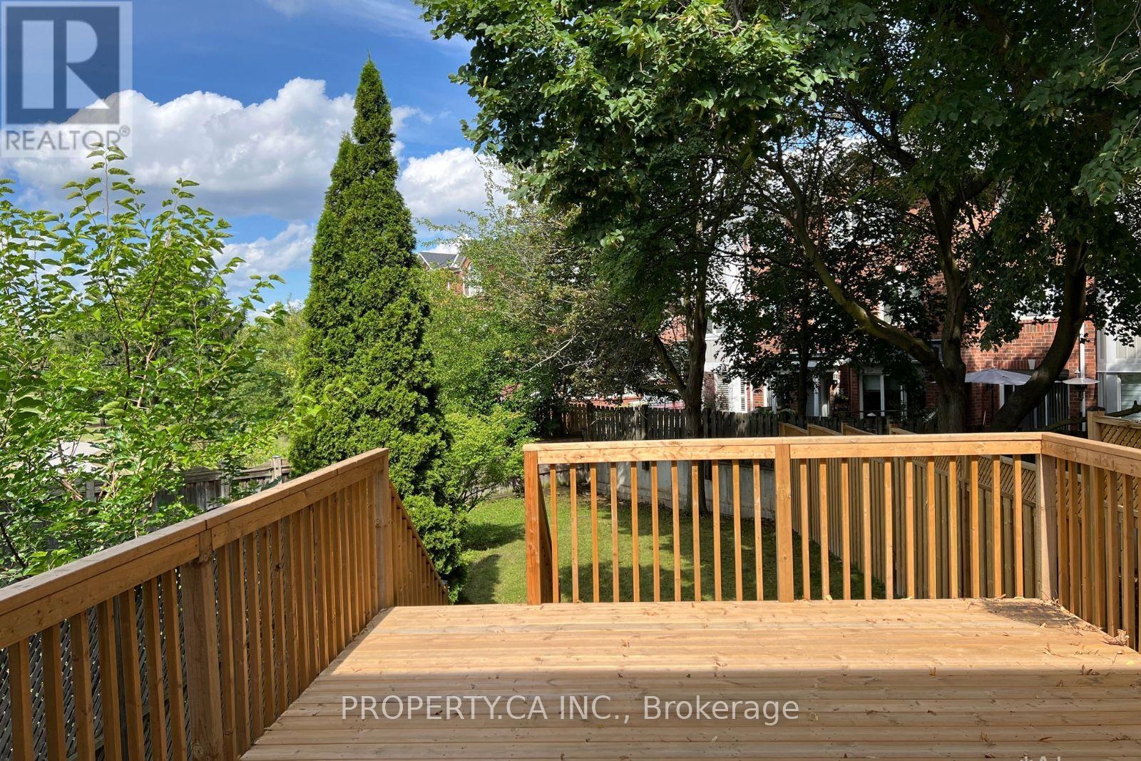 32 Brownstone Circle, Vaughan, Ontario L4J 7P4 - Photo 17 - N13769844