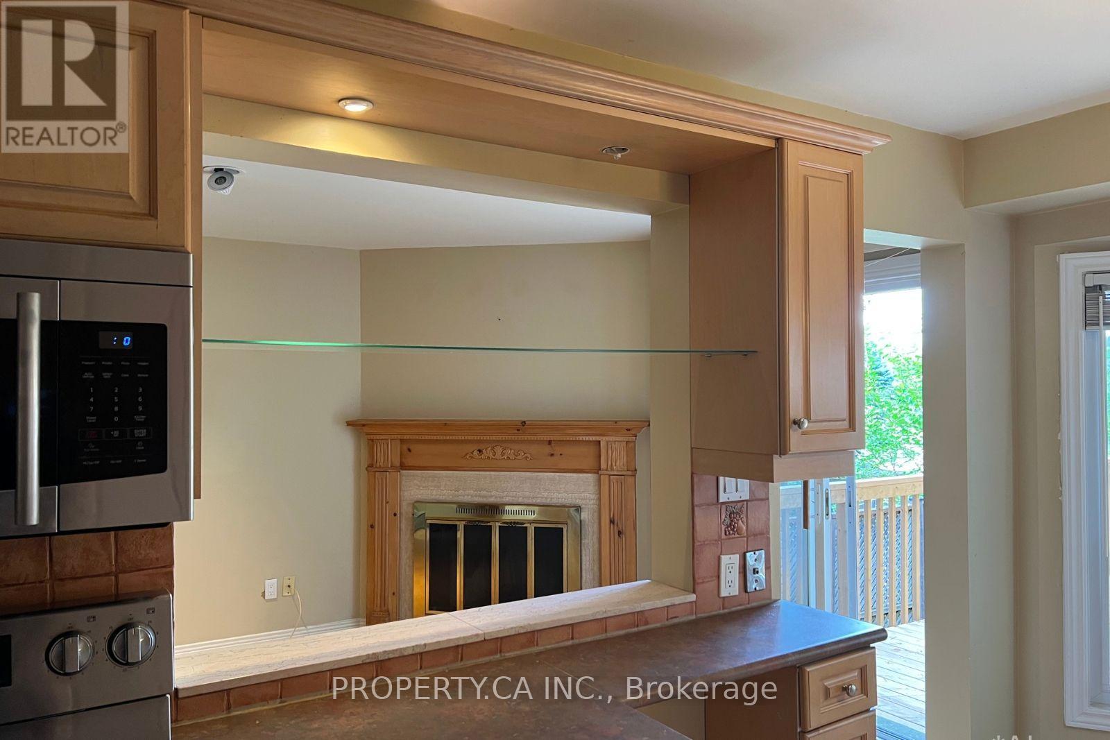32 Brownstone Circle, Vaughan, Ontario L4J 7P4 - Photo 9 - N13769844