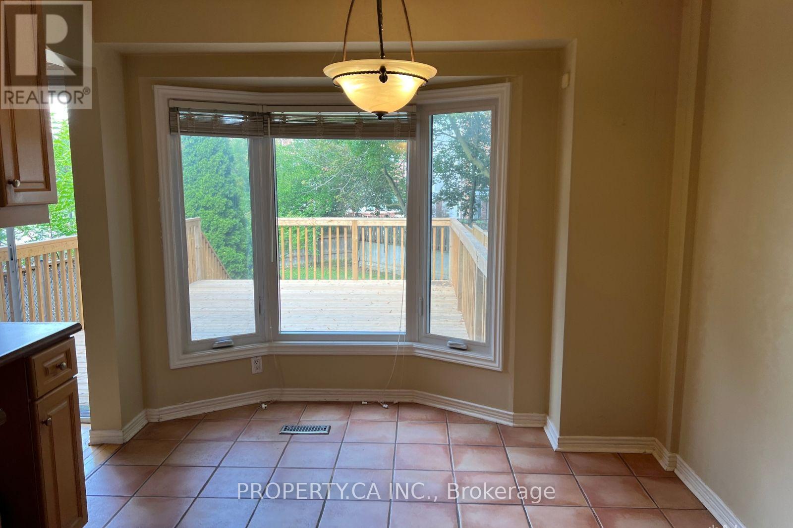 32 Brownstone Circle, Vaughan, Ontario L4J 7P4 - Photo 10 - N13769844