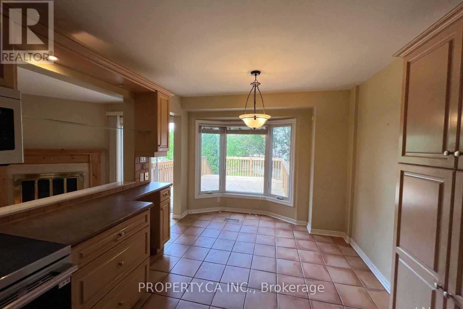 32 Brownstone Circle, Vaughan, Ontario L4J 7P4 - Photo 11 - N13769844