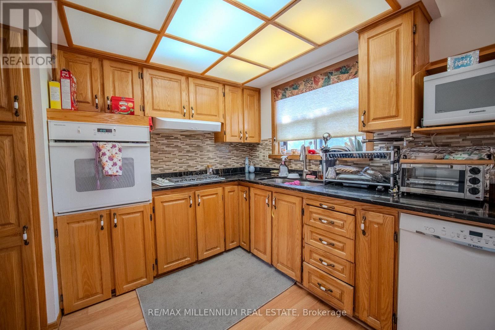 61 Centre Street S, Brampton, Ontario  L6W 2X7 - Photo 21 - W13802540