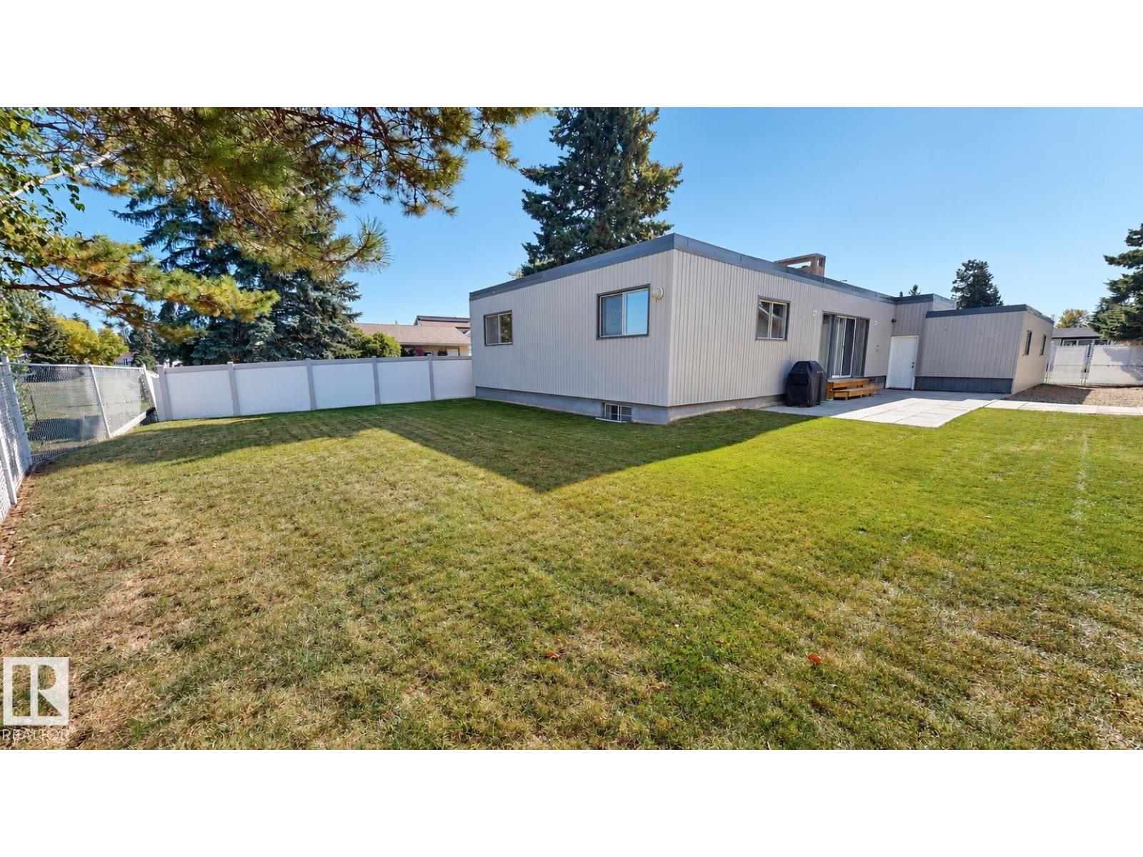 8204 14 Av Nw, Edmonton, Alberta  T6K 1X4 - Photo 35 - E4510515