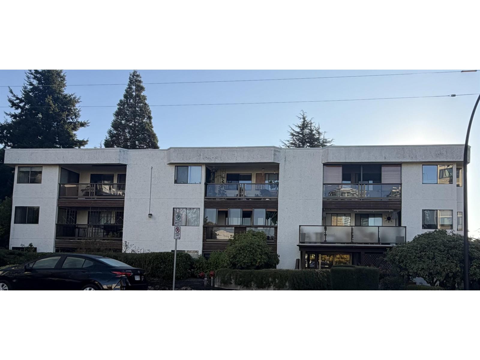 204 1526 GEORGE STREET, White Rock, British Columbia