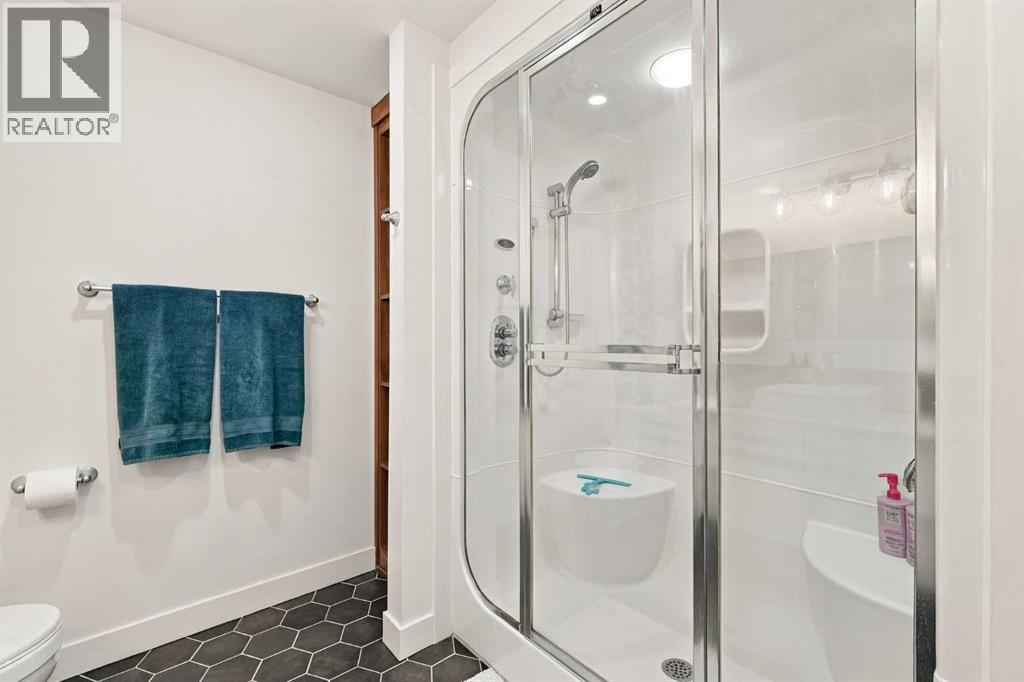 1305 15 Street NW, Calgary, Alberta  T2N 2B7 - Photo 35 - A2347958
