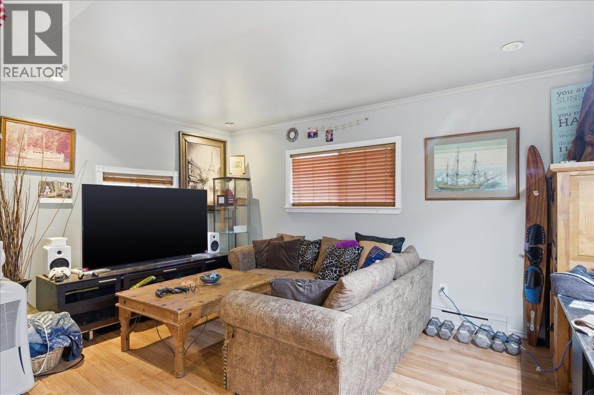 12357 189a Street, Pitt Meadows, British Columbia  V3Y 2H3 - Photo 16 - R3169760