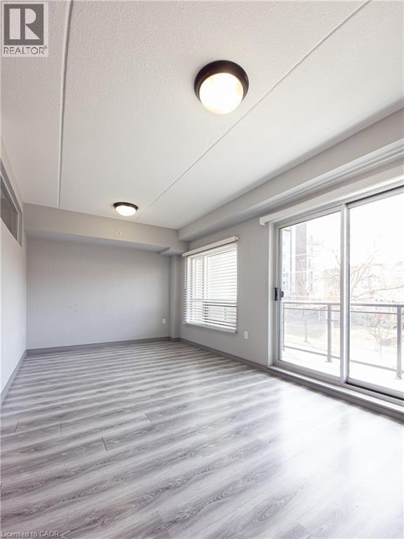 275 Larch Street Unit# F212, Waterloo, Ontario  N2L 3R2 - Photo 12 - 40857360