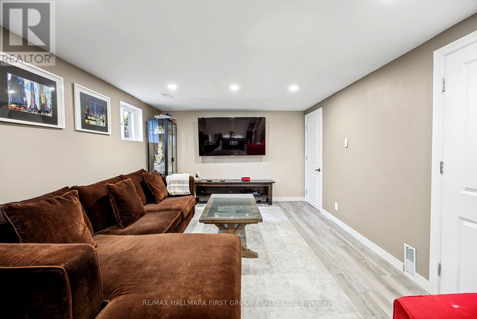 862 Boxworth Place, Pickering, Ontario  L1W 2K9 - Photo 38 - E13830970