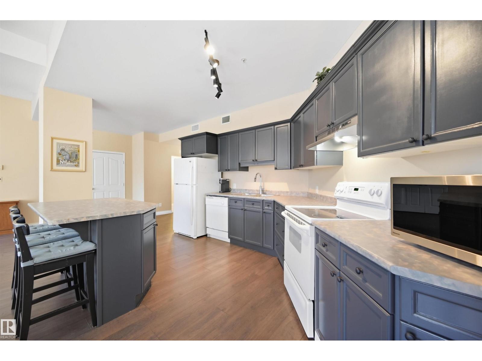 #302 10106 105 St Nw, Edmonton, Alberta  T5J 5E7 - Photo 6 - E4510518