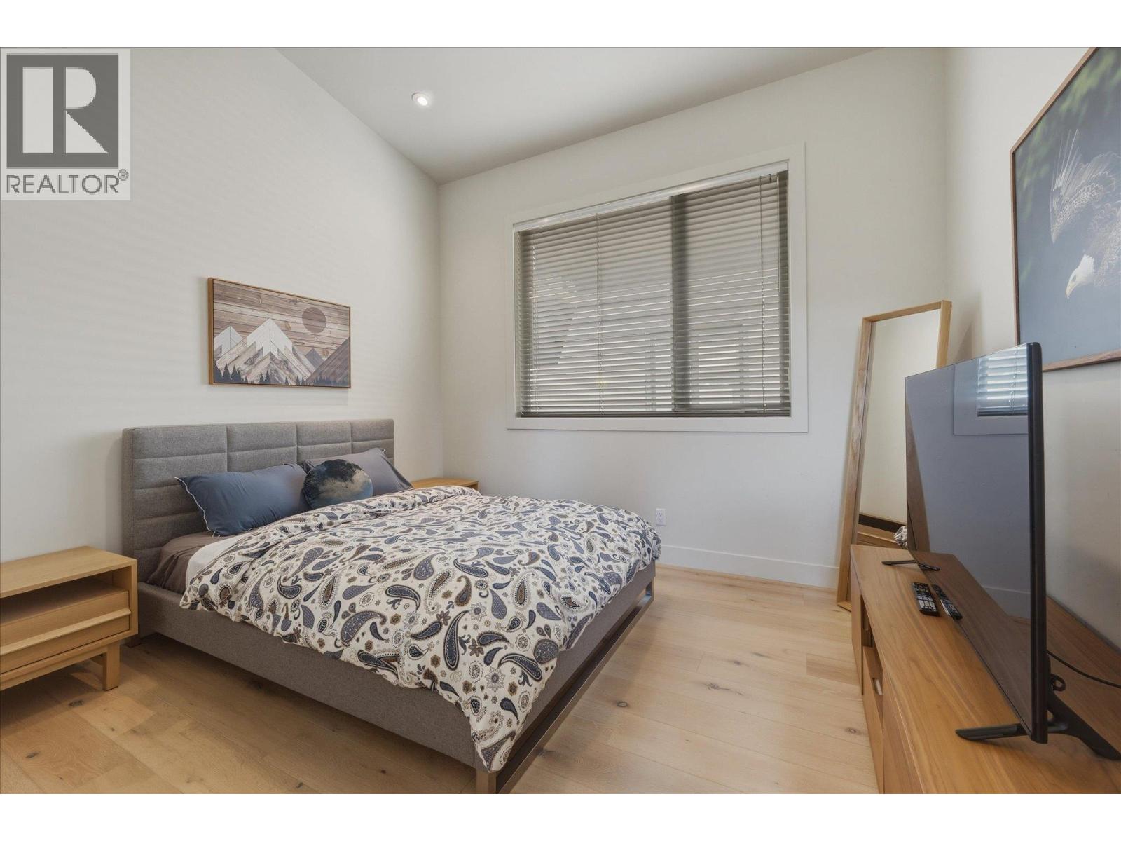 3324 Mamquam Road, Squamish, British Columbia  V8B 0S6 - Photo 30 - R3169716