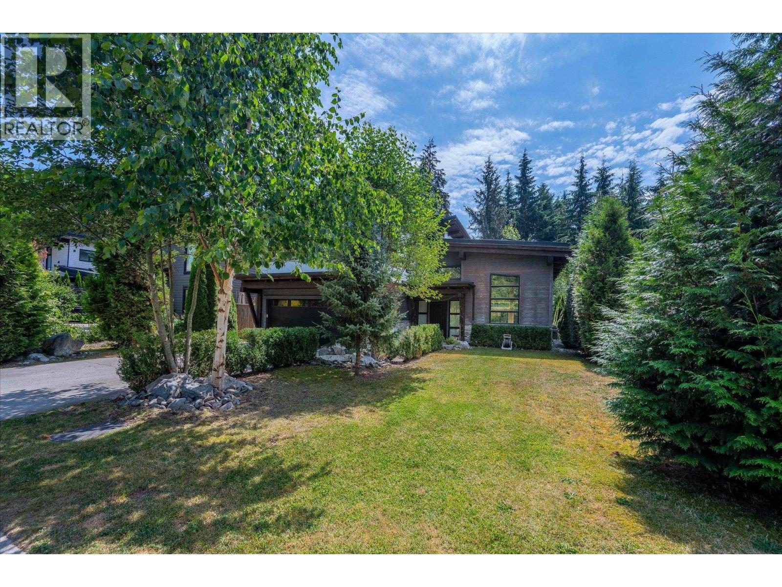 3324 Mamquam Road, Squamish, British Columbia  V8B 0S6 - Photo 36 - R3169716