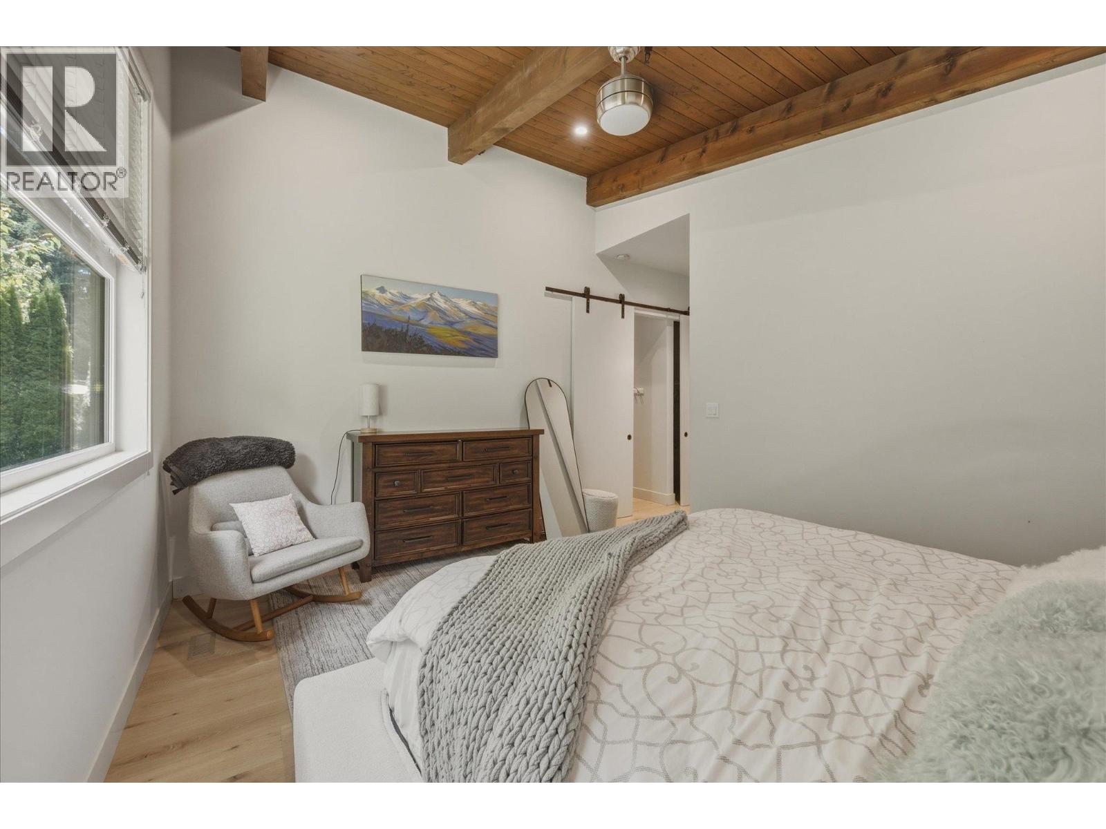 3324 Mamquam Road, Squamish, British Columbia  V8B 0S6 - Photo 25 - R3169716