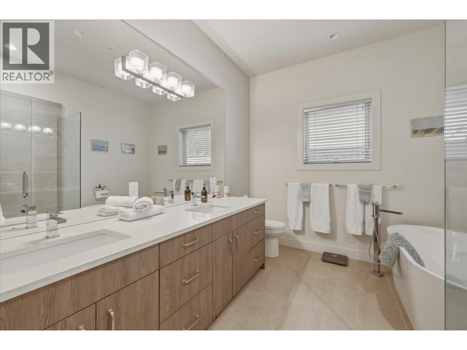 3324 Mamquam Road, Squamish, British Columbia  V8B 0S6 - Photo 22 - R3169716