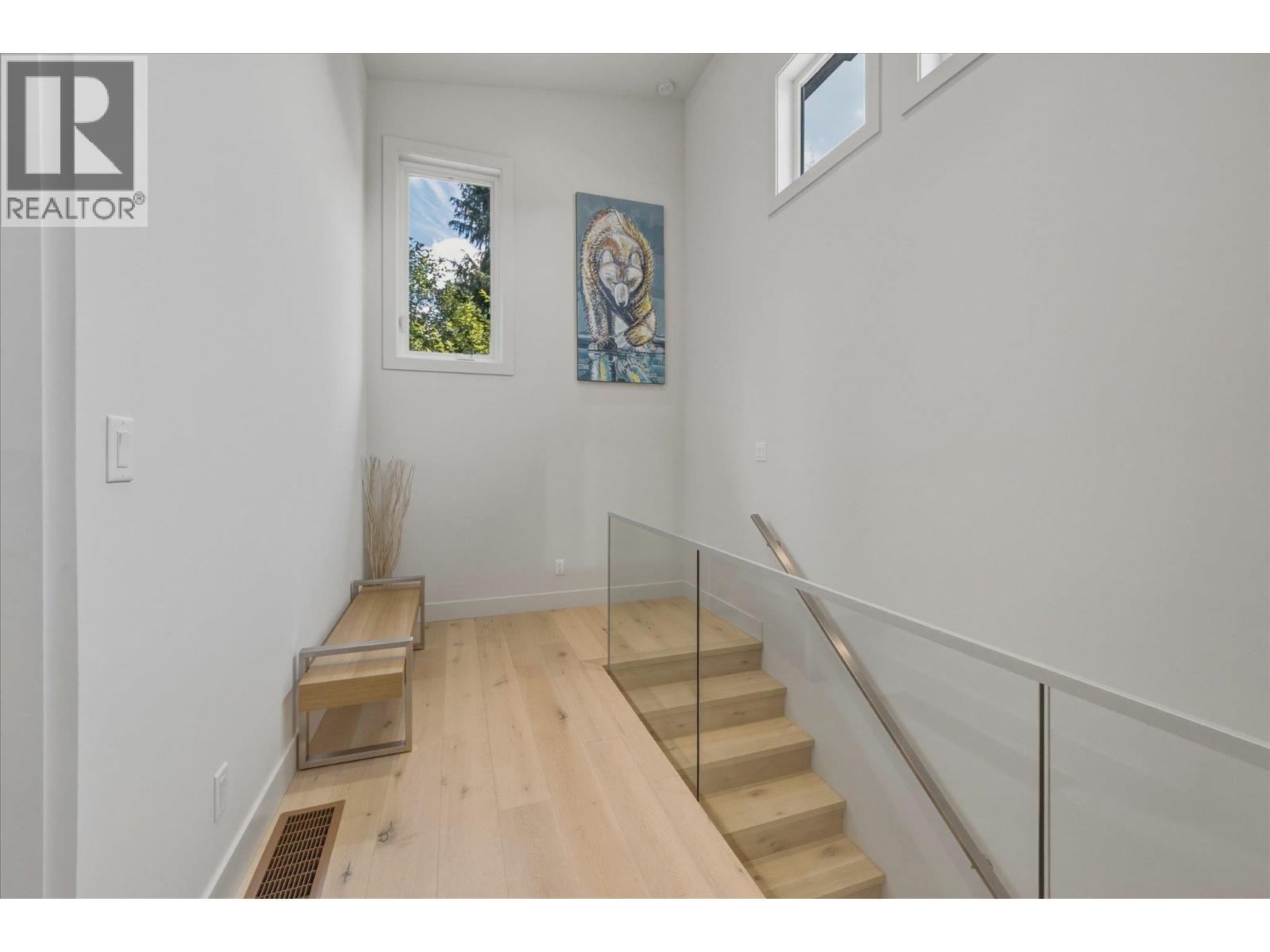 3324 Mamquam Road, Squamish, British Columbia  V8B 0S6 - Photo 27 - R3169716