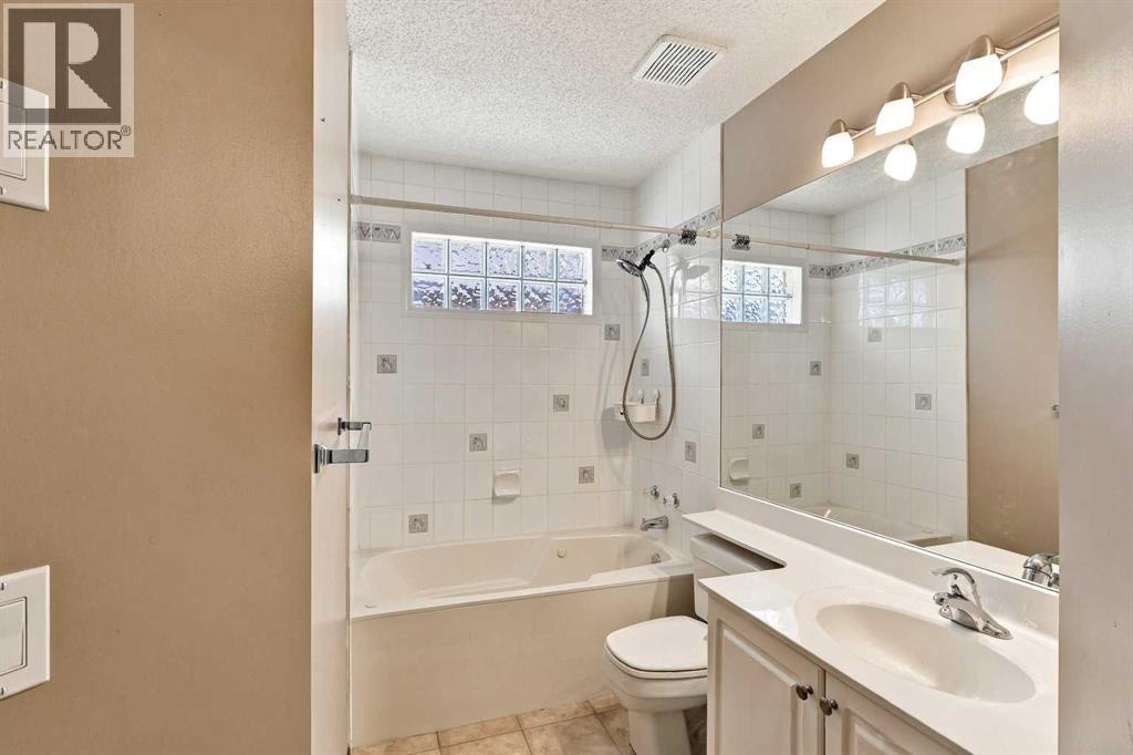 25 Arbour Ridge Park Nw, Calgary, Alberta  T3G 4C4 - Photo 20 - A2348123