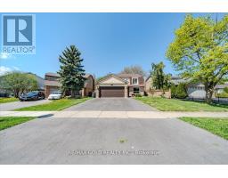 18 MARKHAM STREET, Brampton, Ontario