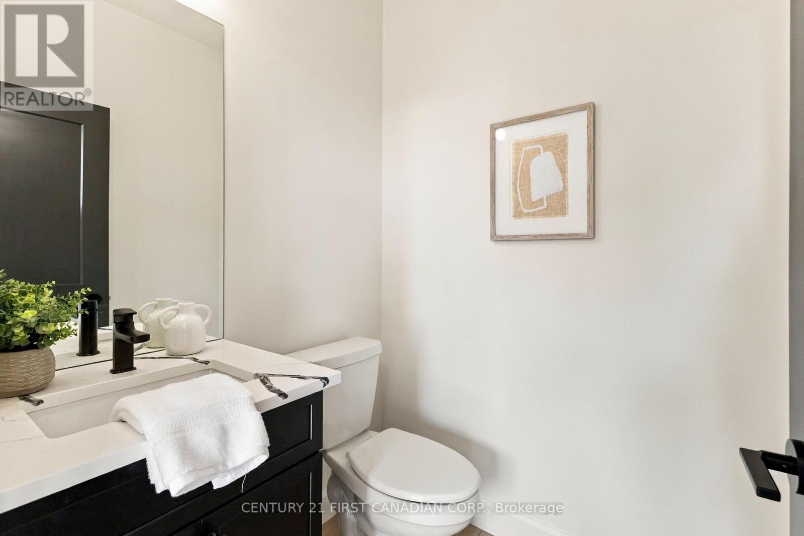 30 Sheldabren Street, North Middlesex (Ailsa Craig), Ontario  N0M 1A0 - Photo 20 - X13831054