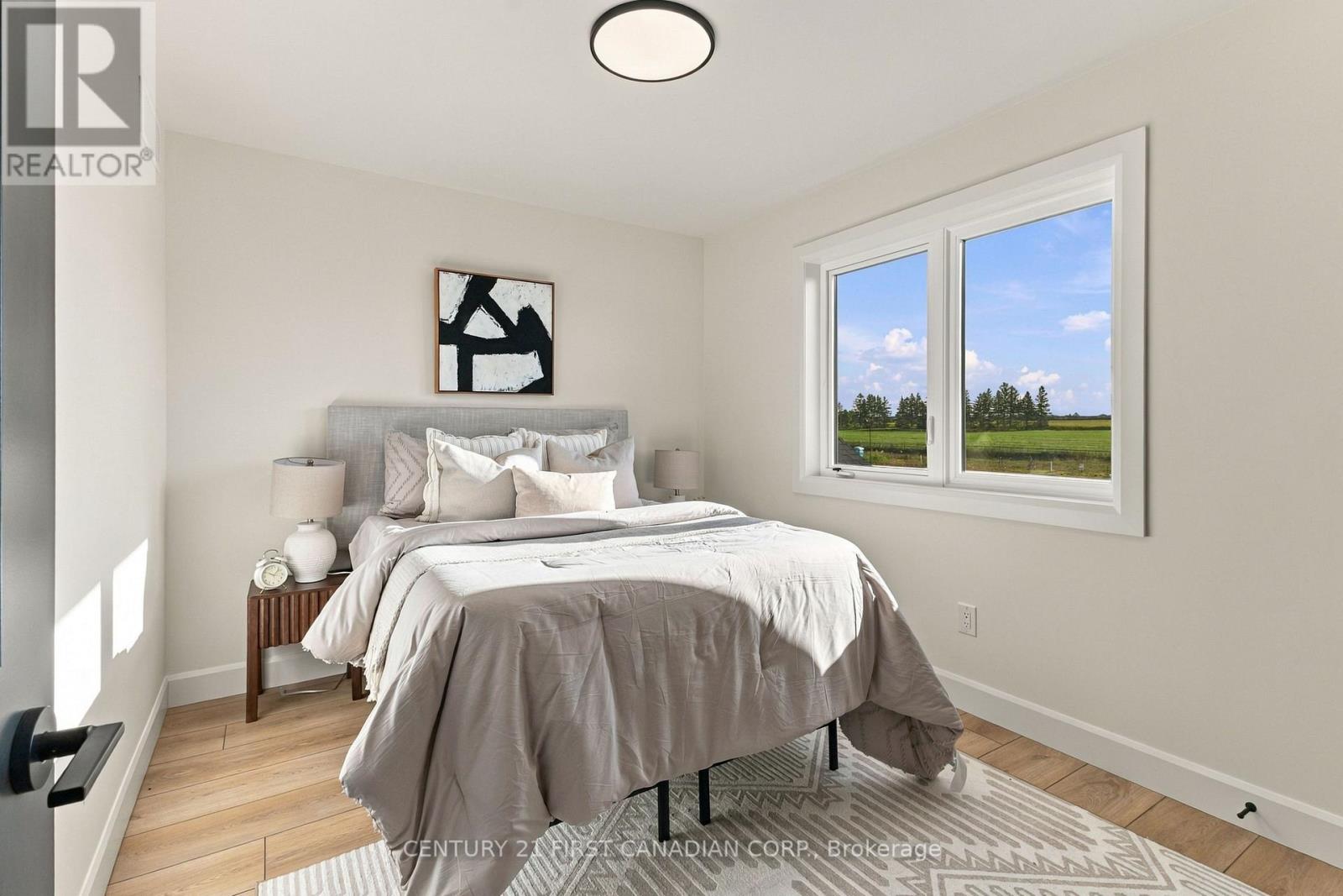30 Sheldabren Street, North Middlesex (Ailsa Craig), Ontario  N0M 1A0 - Photo 25 - X13831054